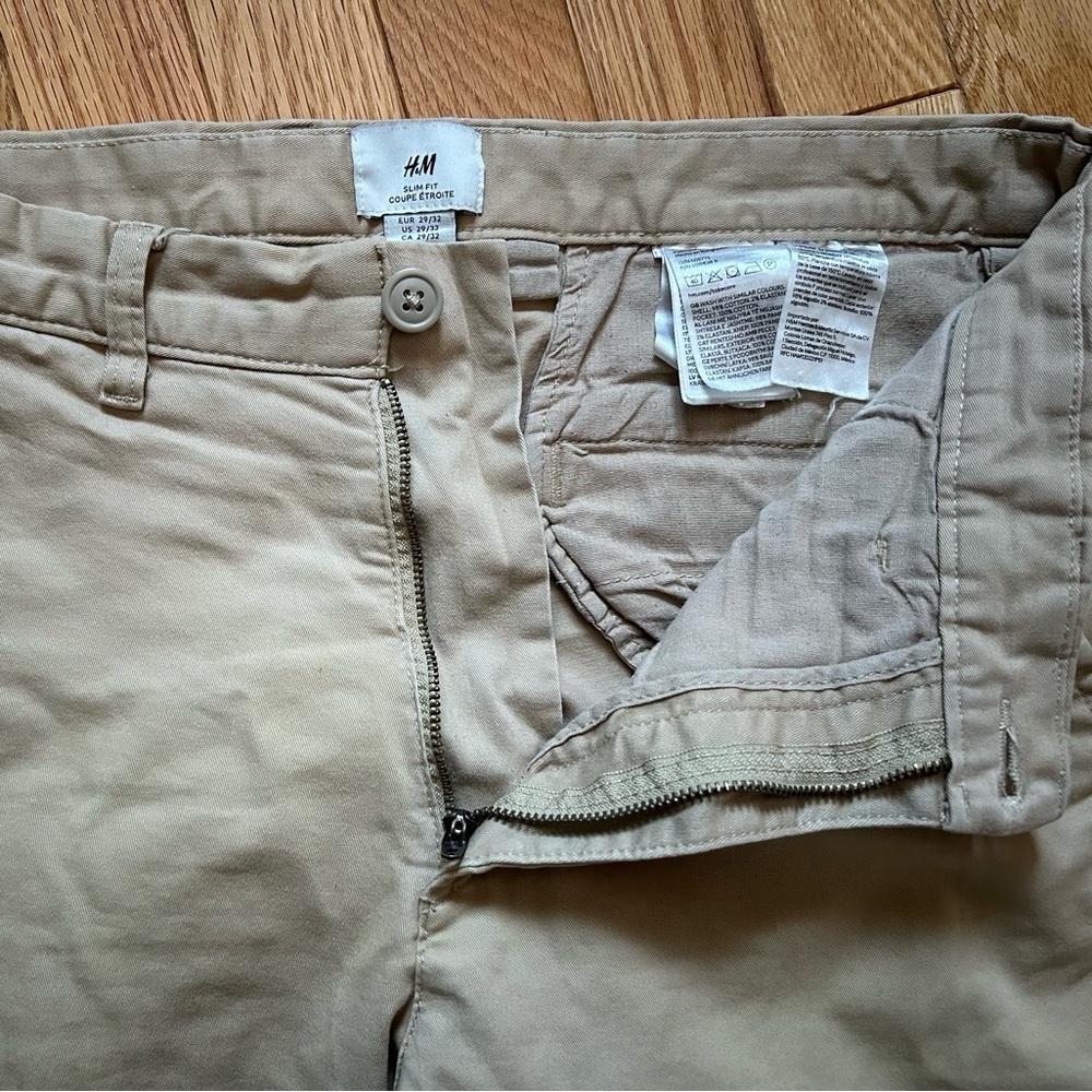 H&M men’s slim fit trousers - Picture 3 of 8